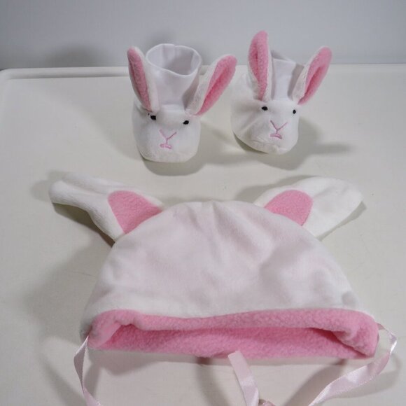 Baby Rabbit Bunny Infant Cap Hat & Bunny Slippers (almost a costume) Easter - Picture 1 of 9